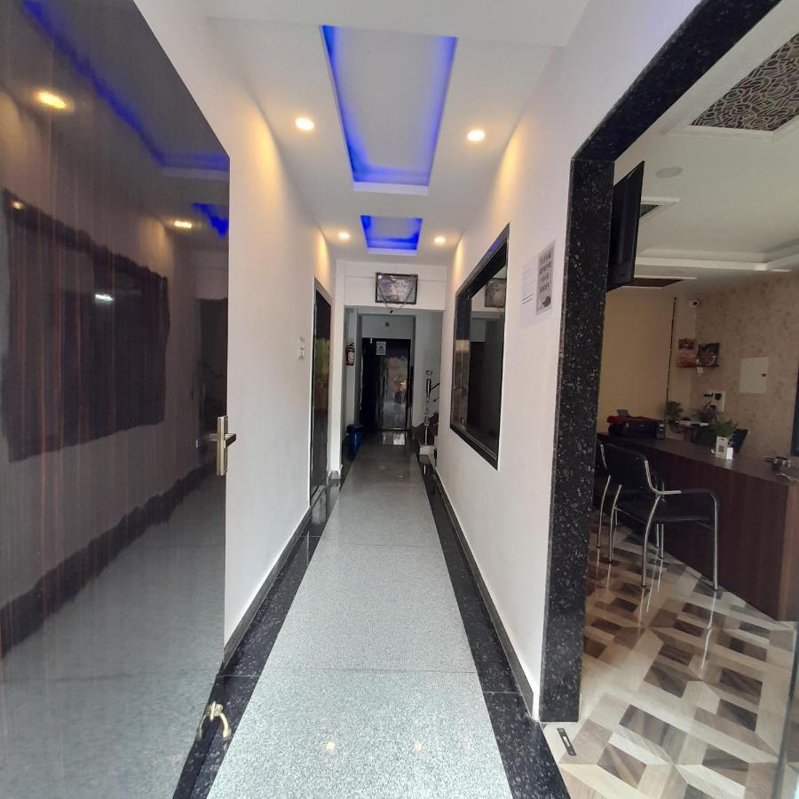כלכותה Garden Guest House Near Rene Tower Ruby General Hospital מראה חיצוני תמונה