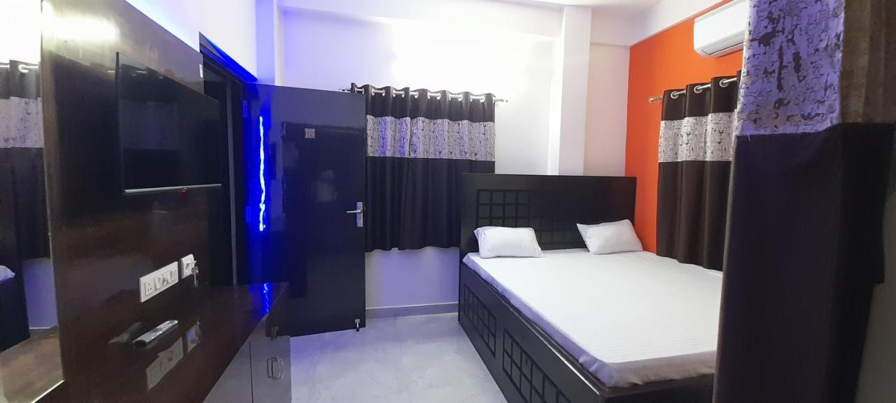 כלכותה Garden Guest House Near Rene Tower Ruby General Hospital מראה חיצוני תמונה
