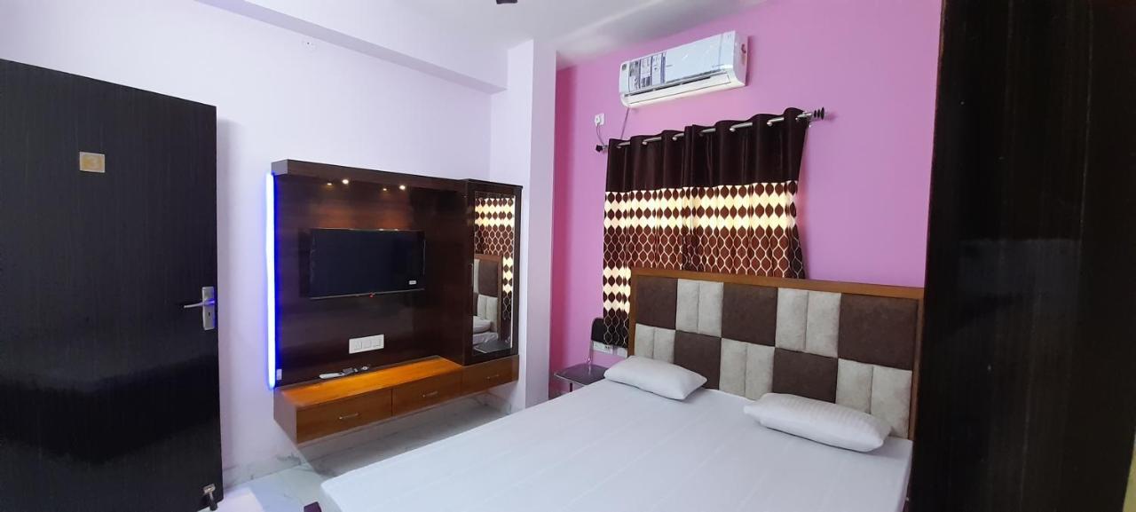 כלכותה Garden Guest House Near Rene Tower Ruby General Hospital מראה חיצוני תמונה