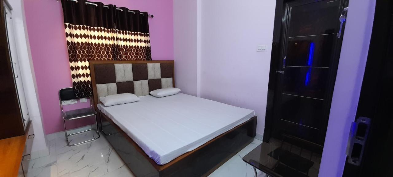 כלכותה Garden Guest House Near Rene Tower Ruby General Hospital מראה חיצוני תמונה