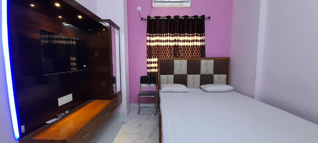 כלכותה Garden Guest House Near Rene Tower Ruby General Hospital מראה חיצוני תמונה