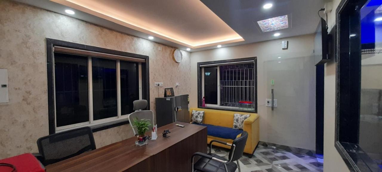 כלכותה Garden Guest House Near Rene Tower Ruby General Hospital מראה חיצוני תמונה
