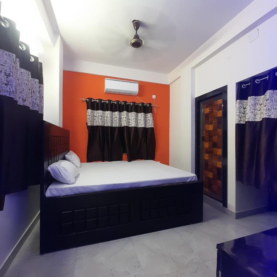 כלכותה Garden Guest House Near Rene Tower Ruby General Hospital מראה חיצוני תמונה