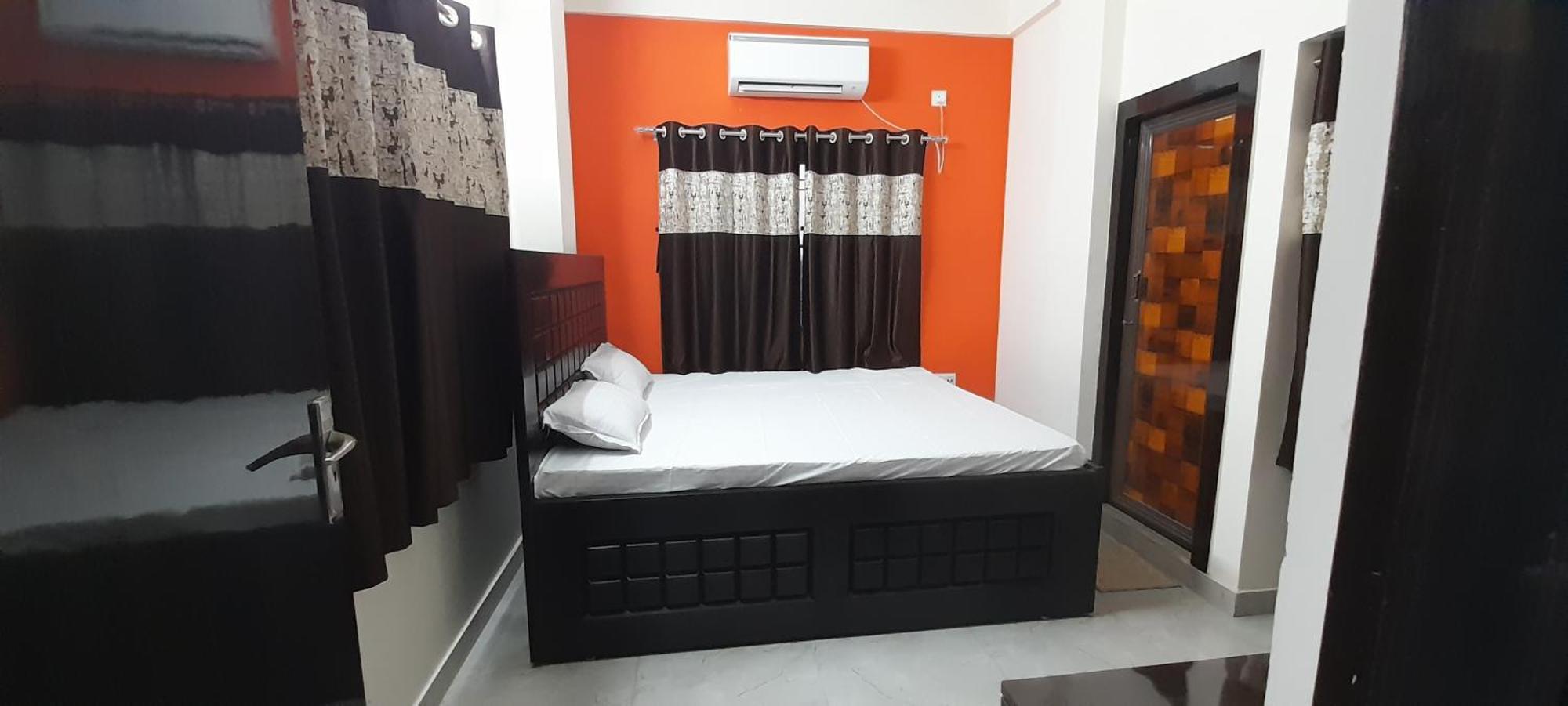 כלכותה Garden Guest House Near Rene Tower Ruby General Hospital חדר תמונה