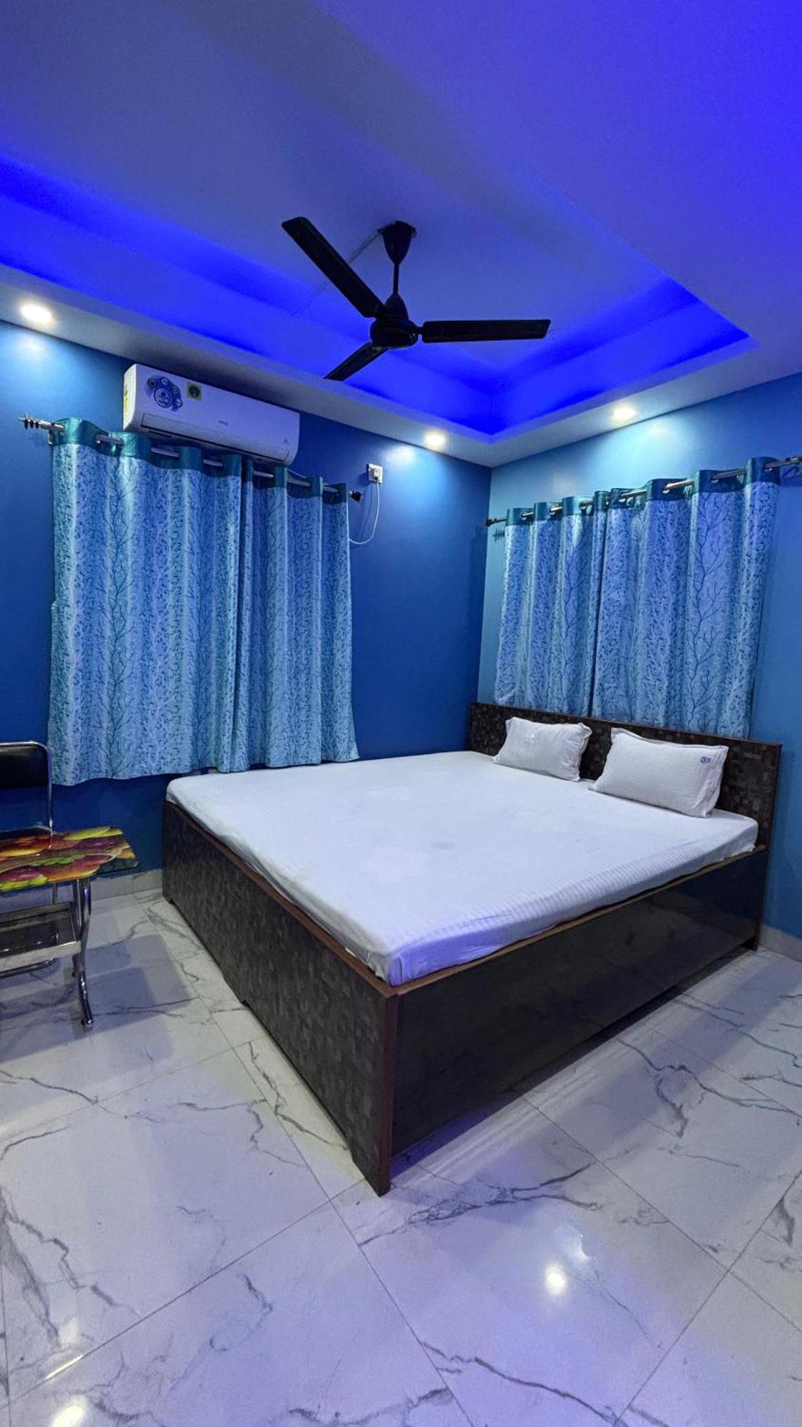 כלכותה Garden Guest House Near Rene Tower Ruby General Hospital מראה חיצוני תמונה