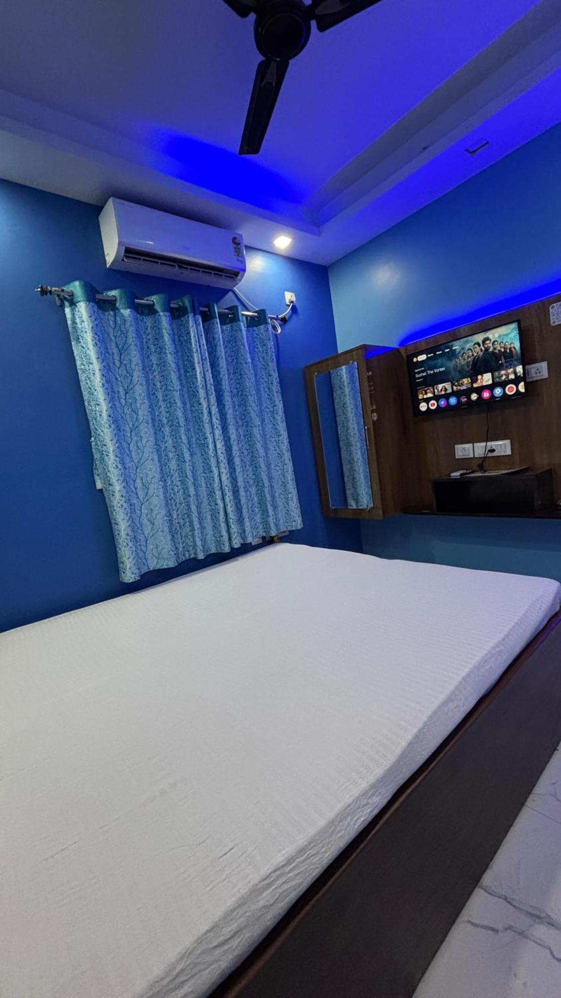 כלכותה Garden Guest House Near Rene Tower Ruby General Hospital מראה חיצוני תמונה