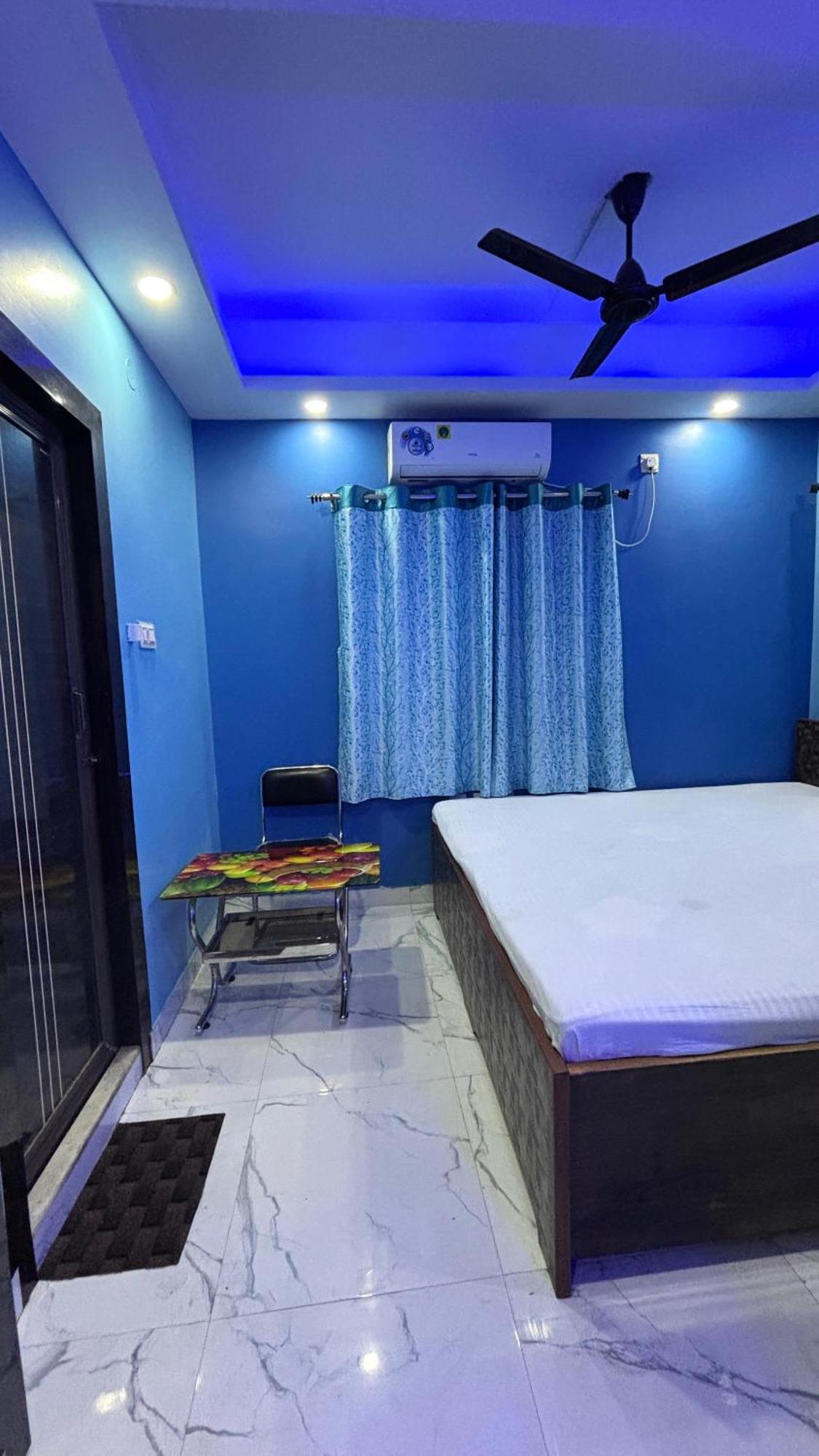 כלכותה Garden Guest House Near Rene Tower Ruby General Hospital מראה חיצוני תמונה